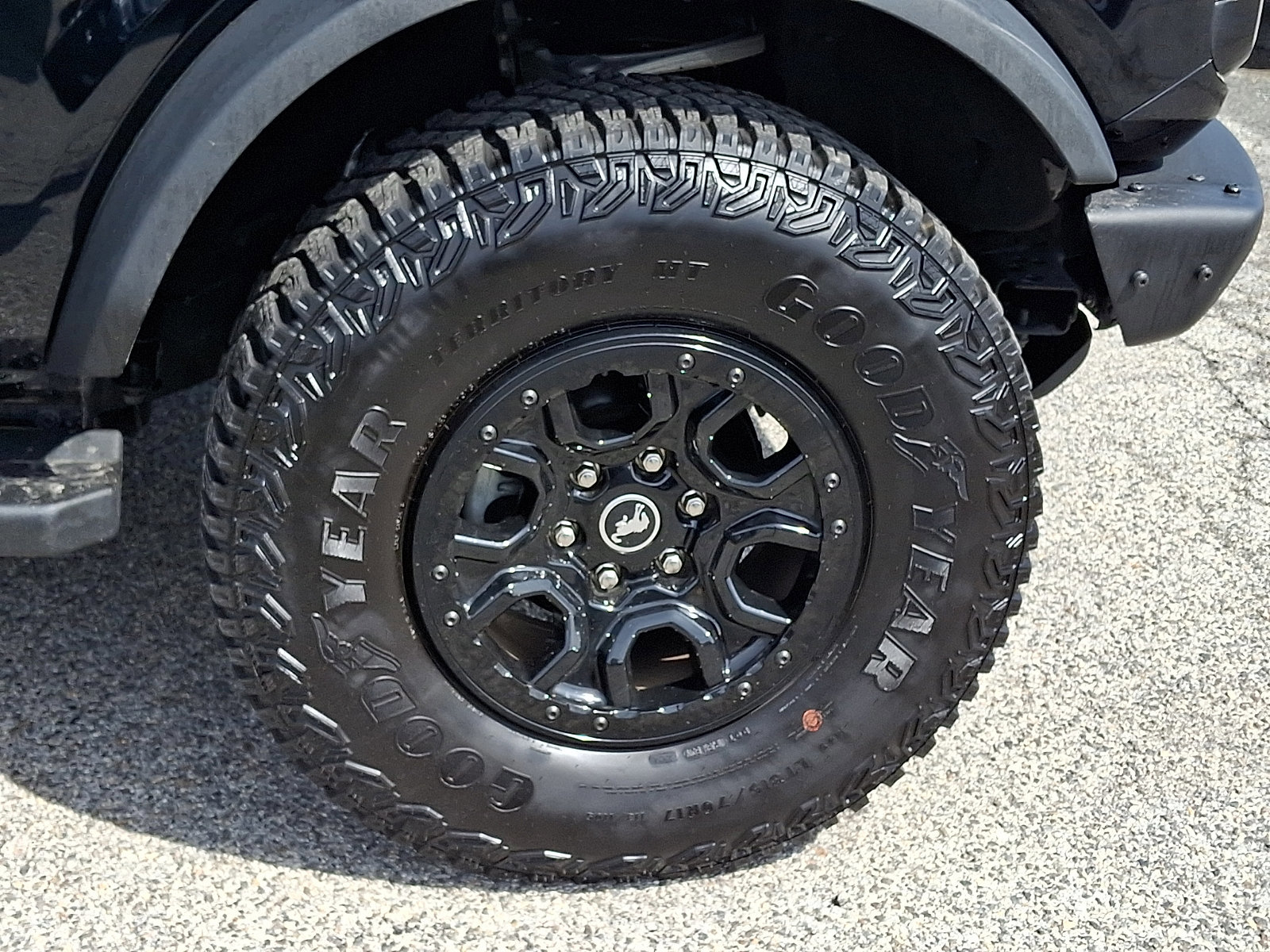 Certified 2024 Ford Bronco Wildtrak image 11