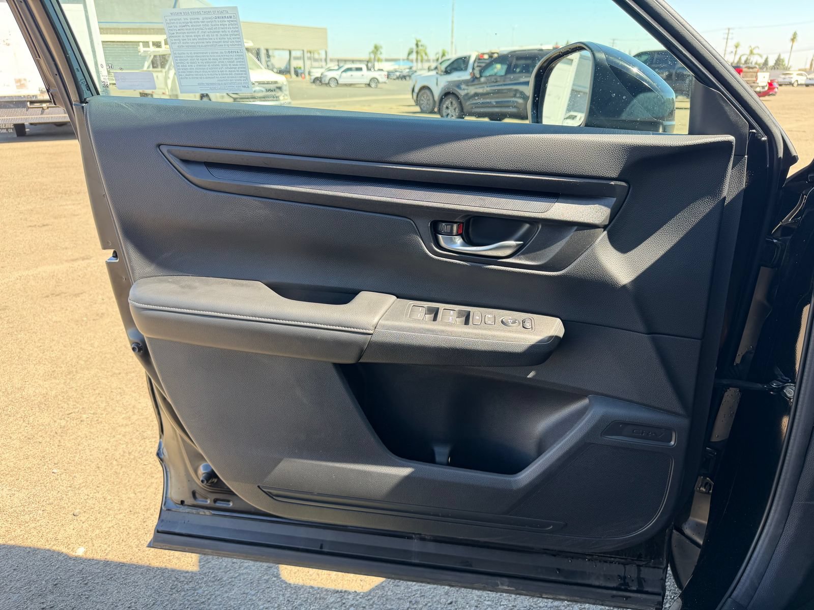 Used 2025 Honda CR-V EX image 12