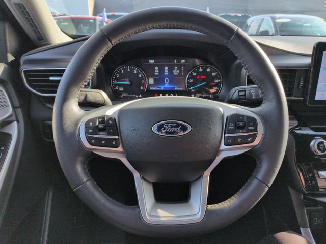 Certified 2023 Ford Explorer Limited w/ Equipment Group 301A AWD/4WD image 37