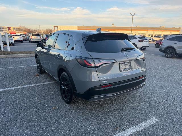Used 2023 Honda HR-V Sport image 3
