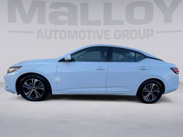 Used 2021 Nissan Sentra SV image 2