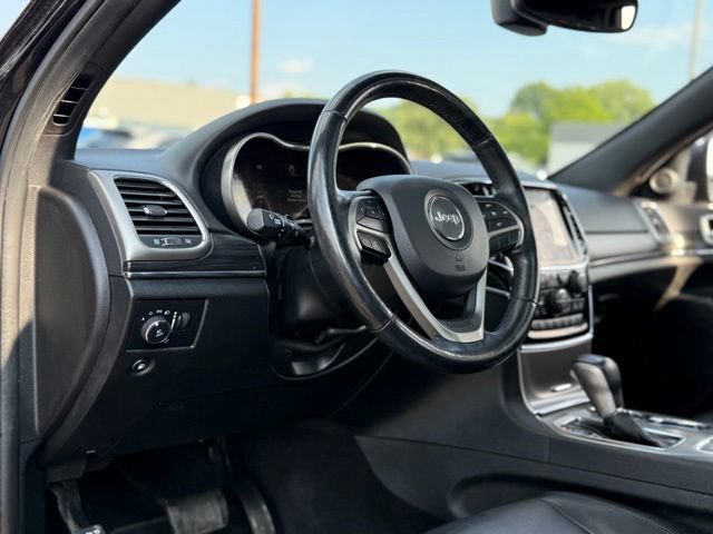 Used 2020 Jeep Grand Cherokee Limited w/ Trailer Tow Group IV AWD/4WD image 12