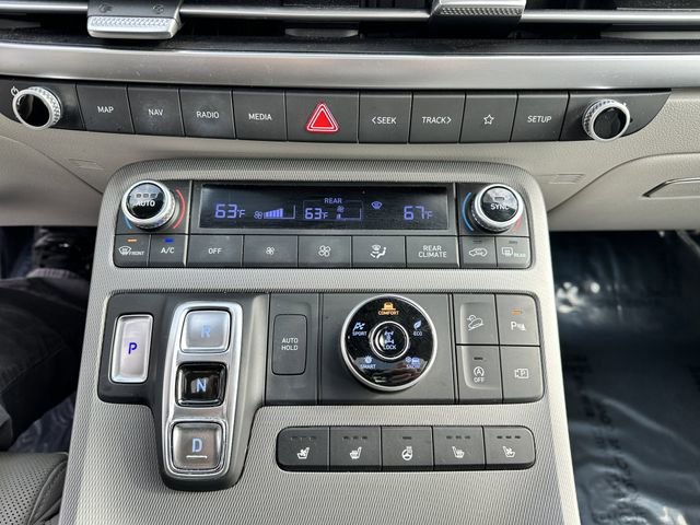 Used 2023 Hyundai Palisade Limited AWD/4WD image 24