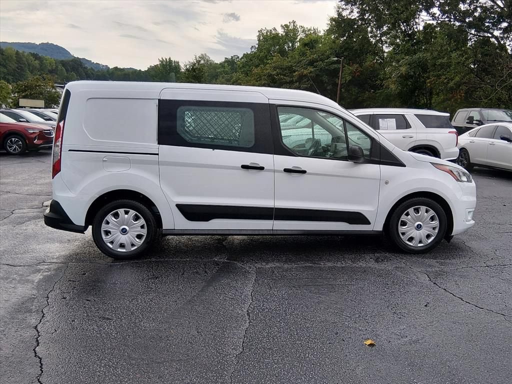 Certified 2023 Ford Transit Connect XLT FWD image 3