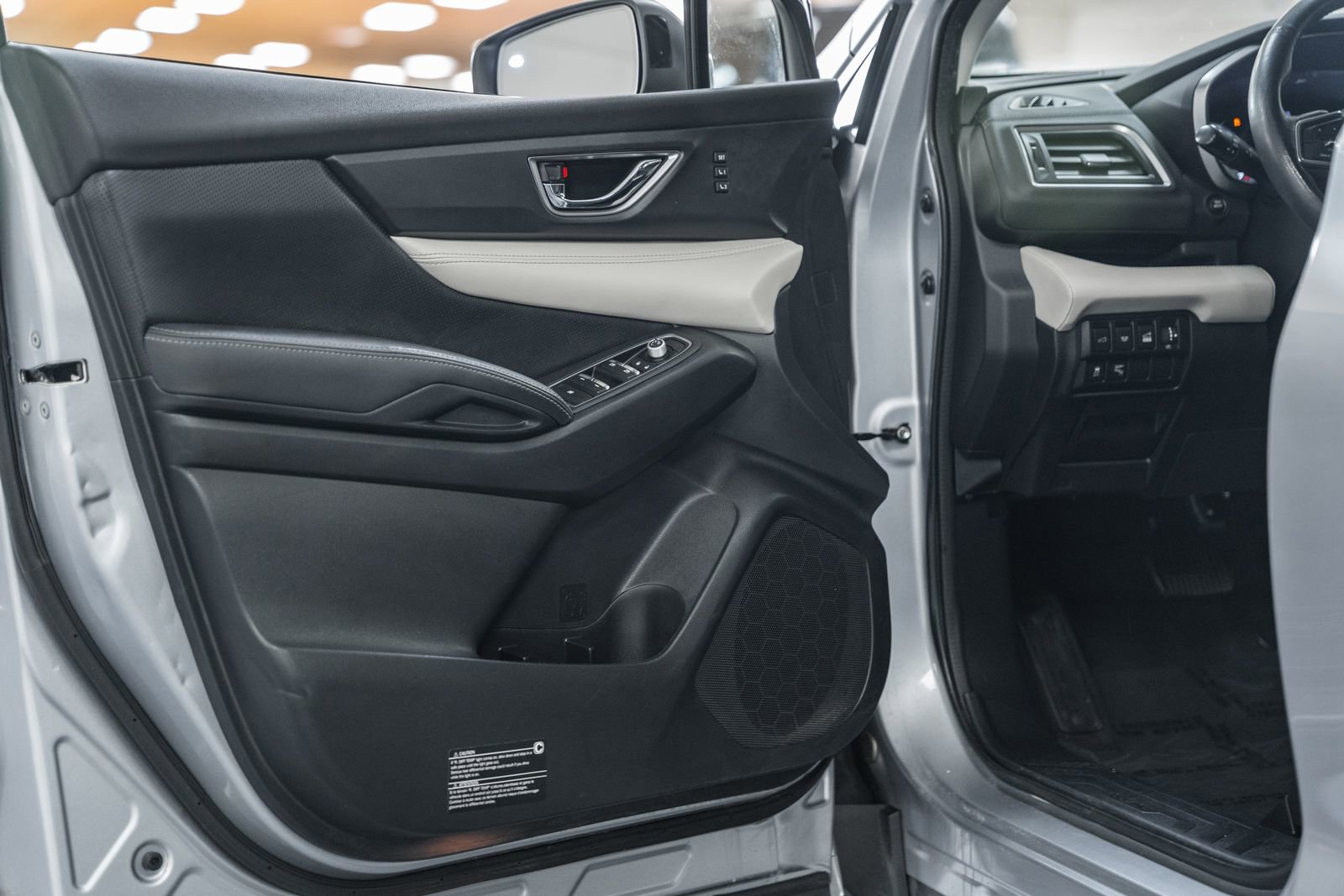 Used 2021 Subaru Ascent Limited AWD/4WD image 44