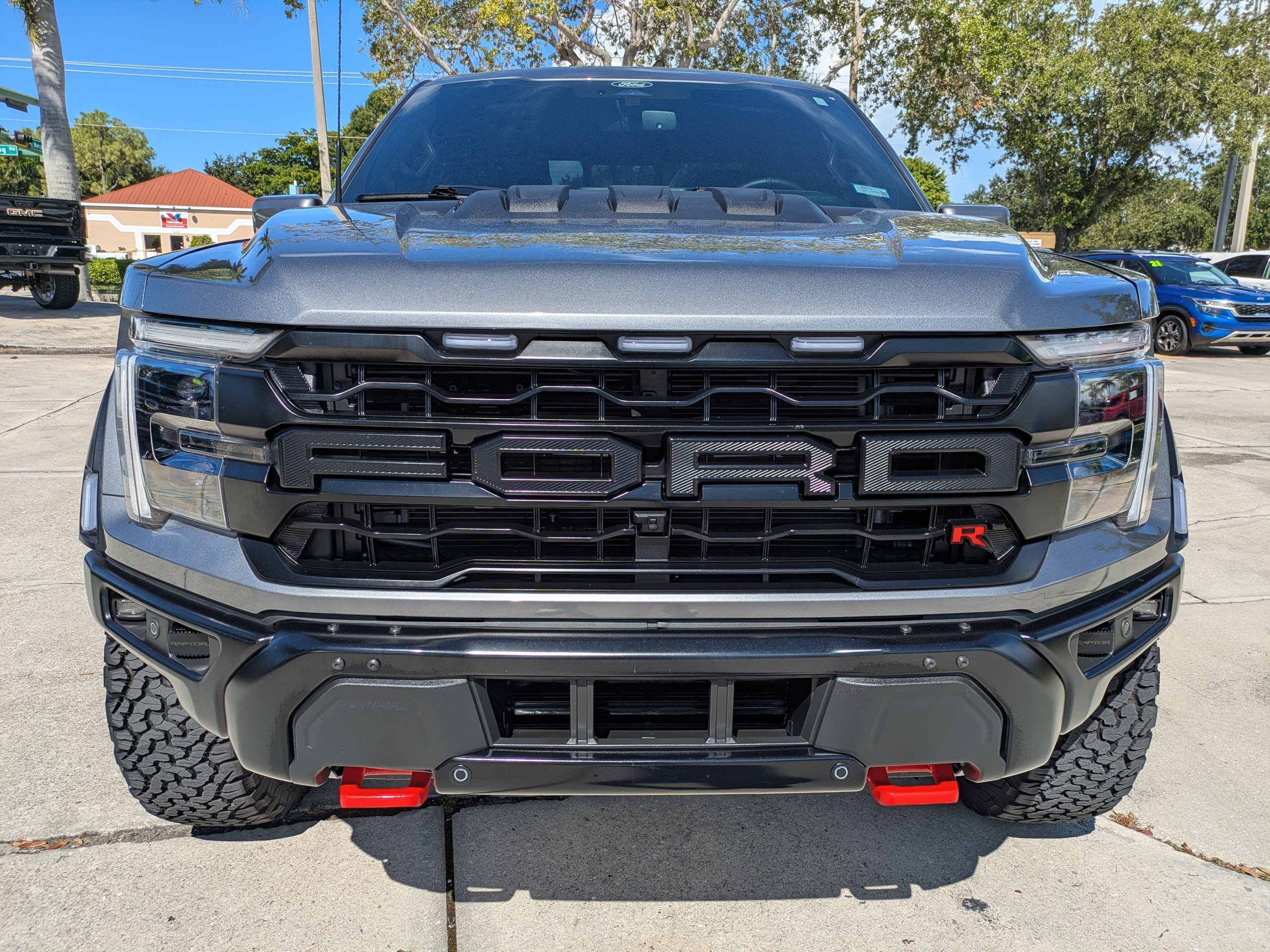Certified 2025 Ford F150 Raptor w/ Equipment Group 803A Raptor R AWD/4WD image 21