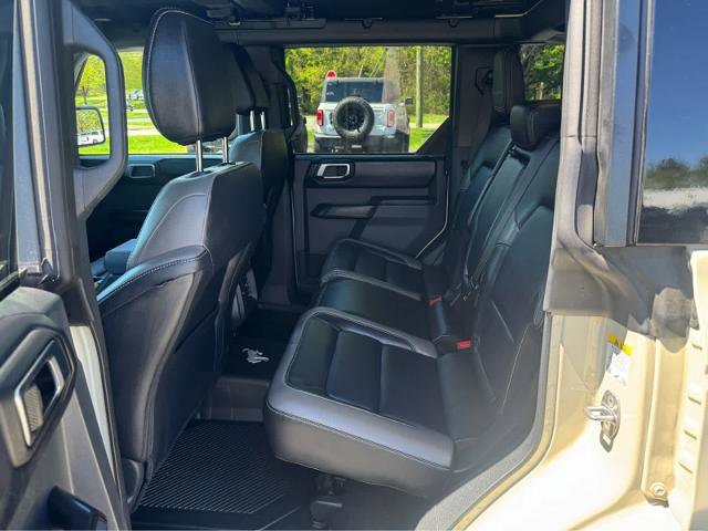 Certified 2025 Ford Bronco Outer Banks AWD/4WD image 11
