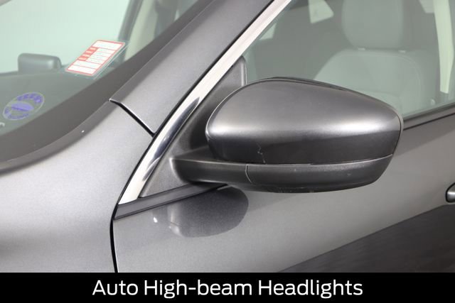 Certified 2020 Ford Escape SE image 20