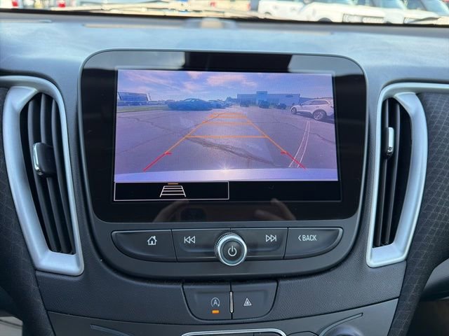 Used 2024 Chevrolet Malibu LT image 23