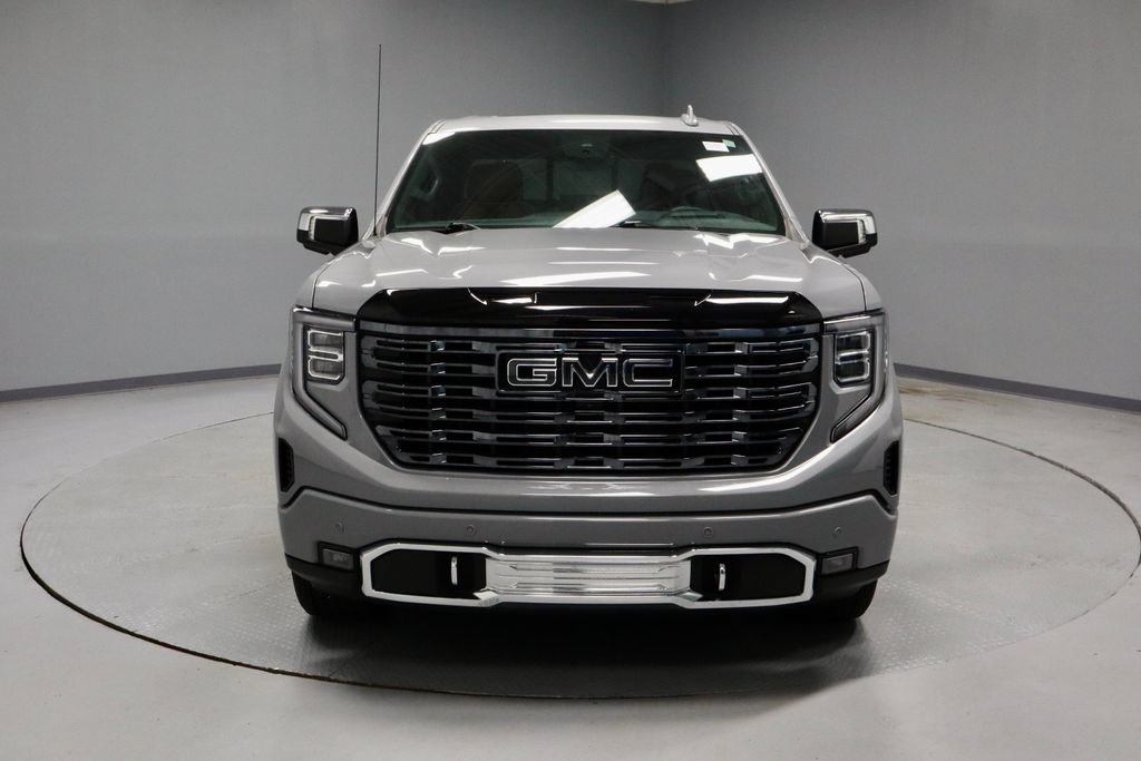 Used 2025 GMC Sierra 1500 Denali Ultimate AWD/4WD image 7