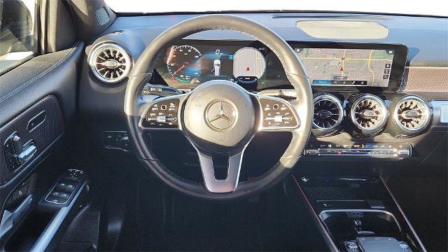 Used 2023 Mercedes-Benz EQB 250+ image 27