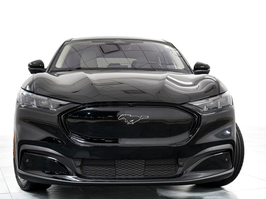 Certified 2025 Ford Mustang Mach-E Premium AWD/4WD image 3