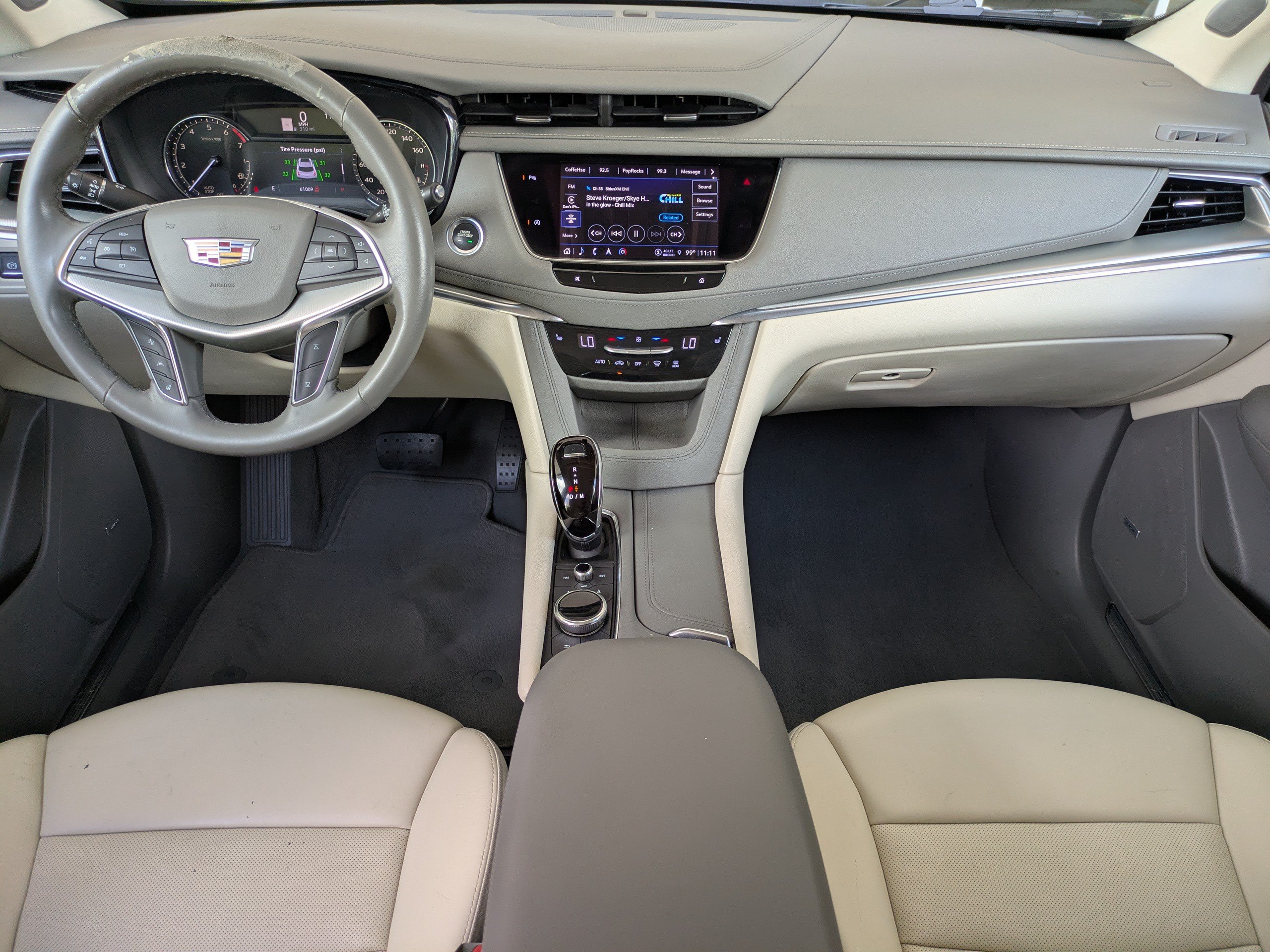 Used 2023 Cadillac XT5 Premium Luxury FWD image 16