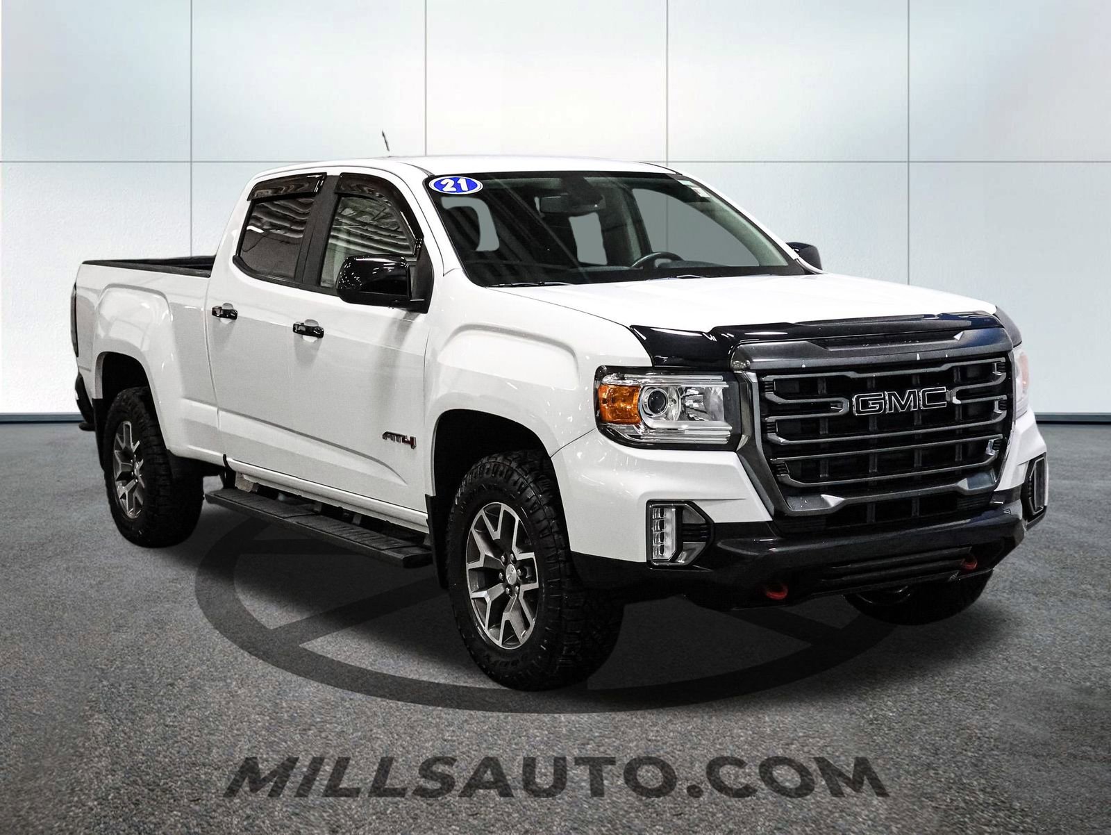 Used 2021 GMC Canyon AT4 image 11