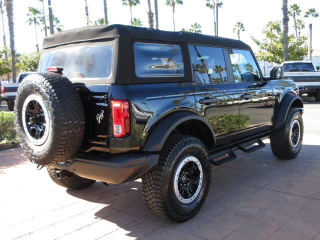 Certified 2022 Ford Bronco Black Diamond w/ Sasquatch Package image 4
