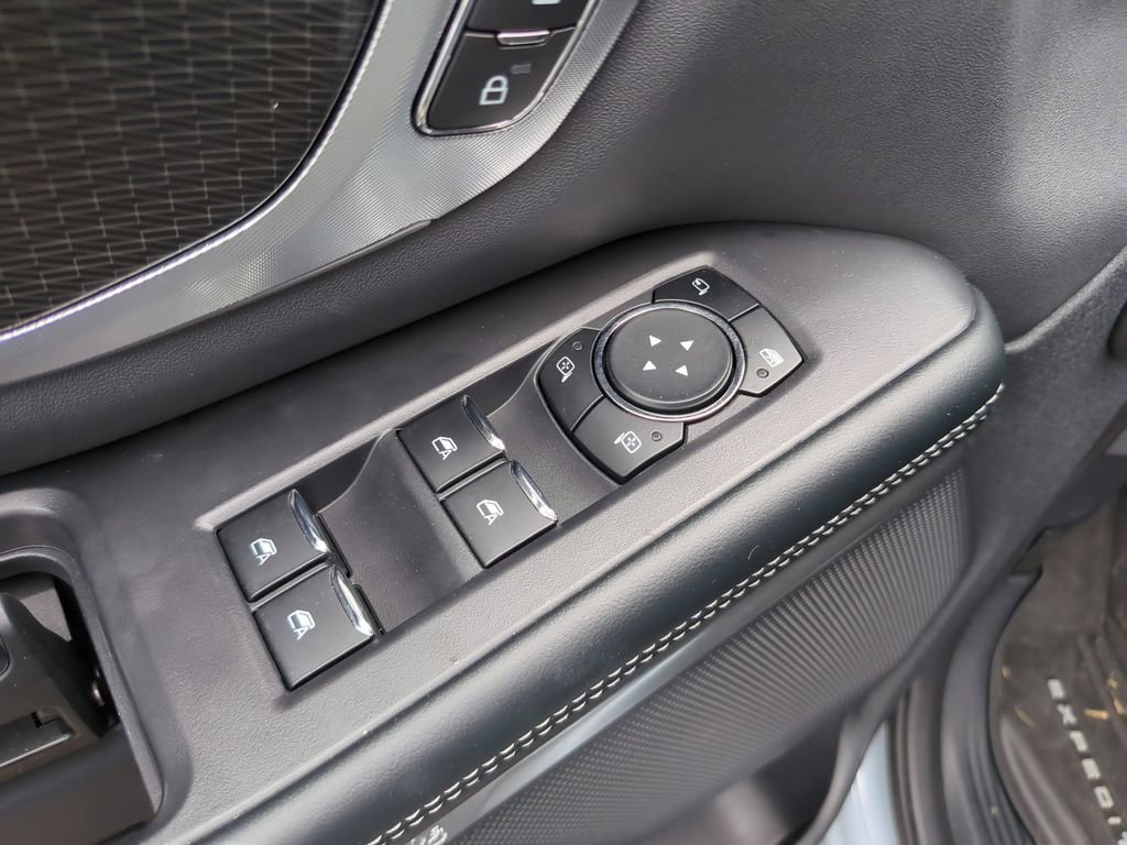Certified 2025 Ford Expedition Platinum w/ Stealth Performance Package AWD/4WD image 23