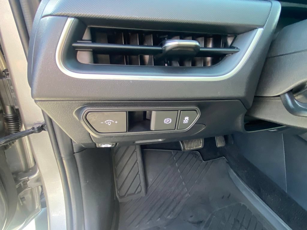 Used 2025 Kia K4 FWD image 12