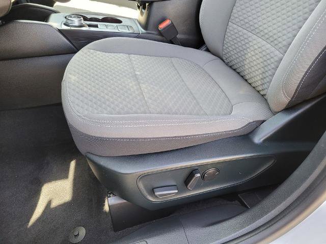 Certified 2022 Ford Escape SE FWD image 15