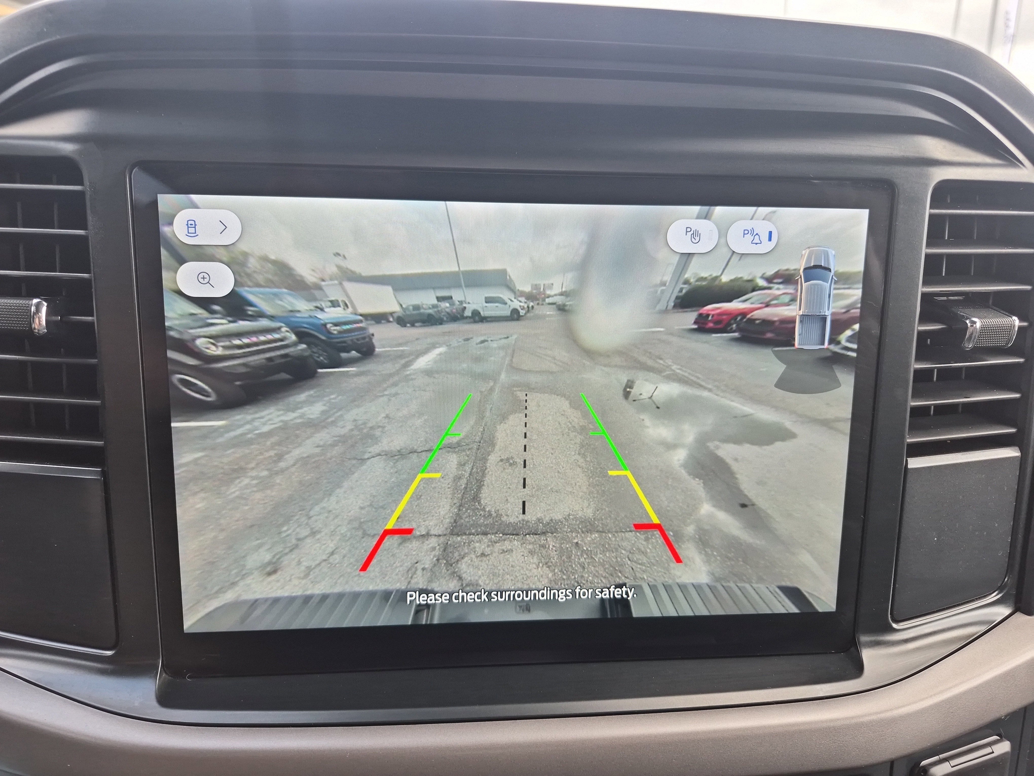 Certified 2025 Ford F150 XL w/ Equipment Group 103A High image 34