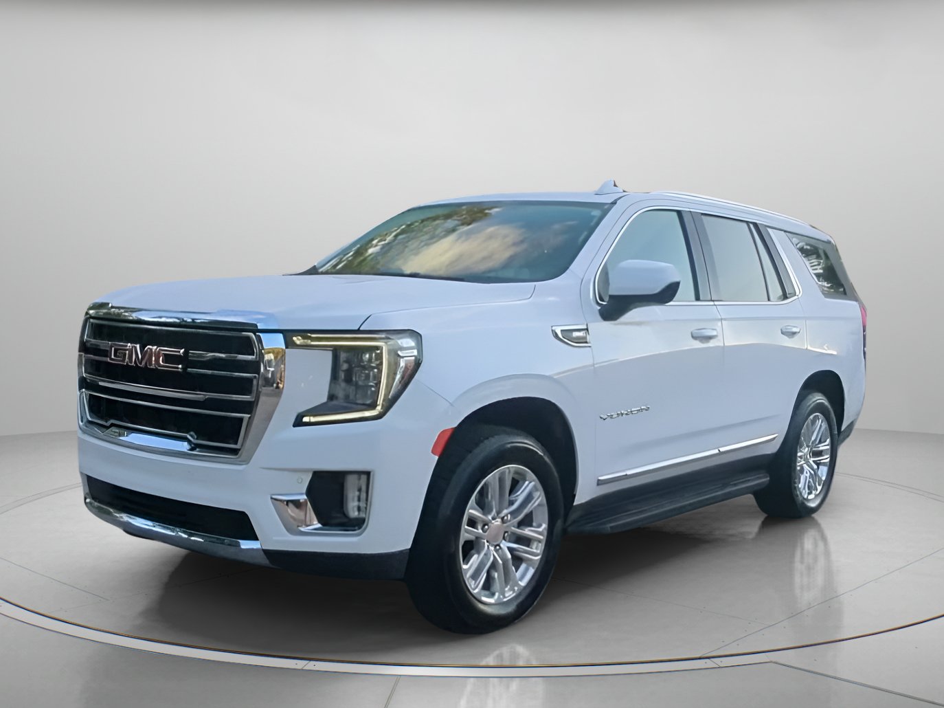 Used 2024 GMC Yukon SLT RWD image 12