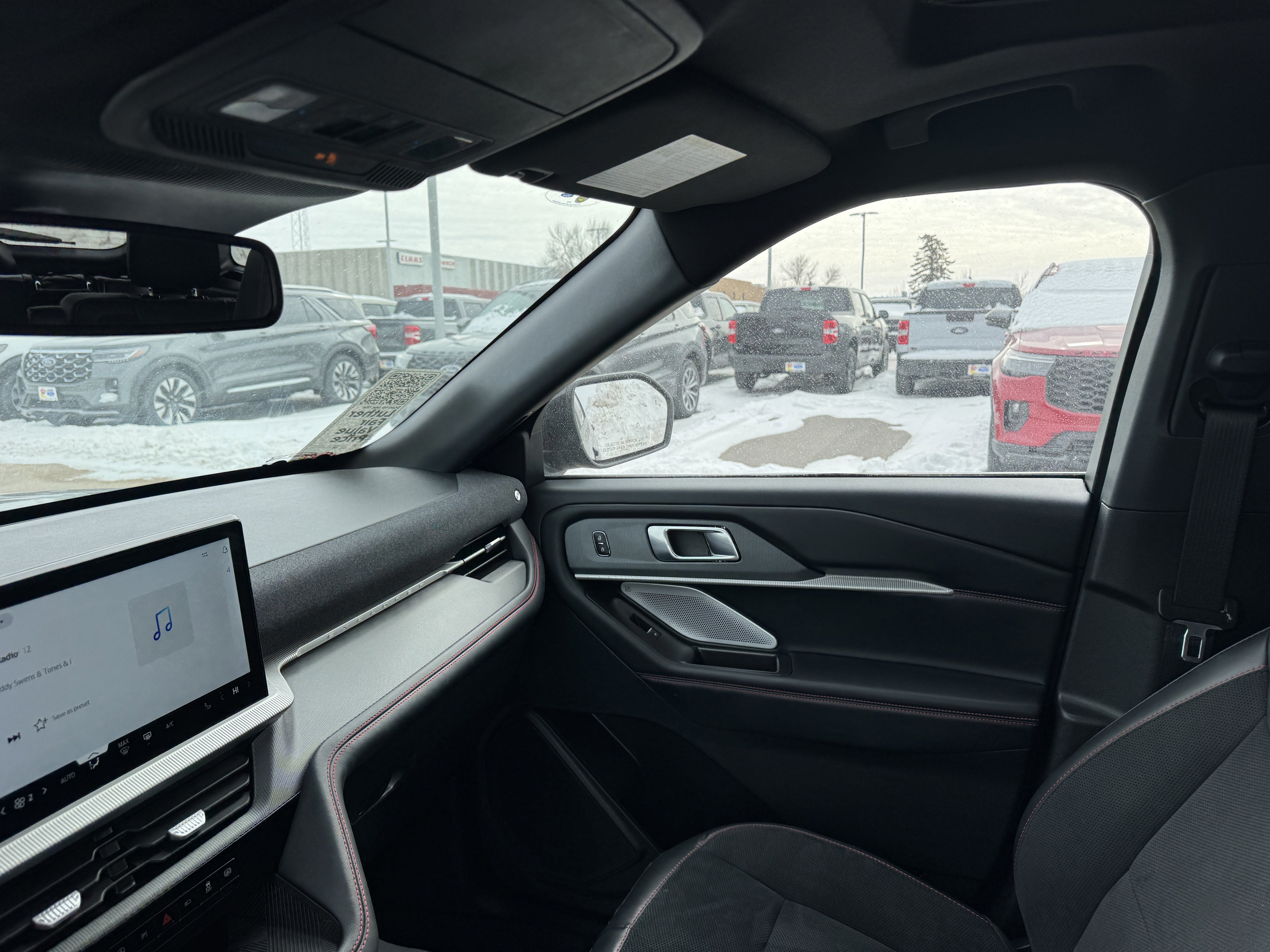 Certified 2025 Ford Explorer ST w/ Sun And Sound Package image 10