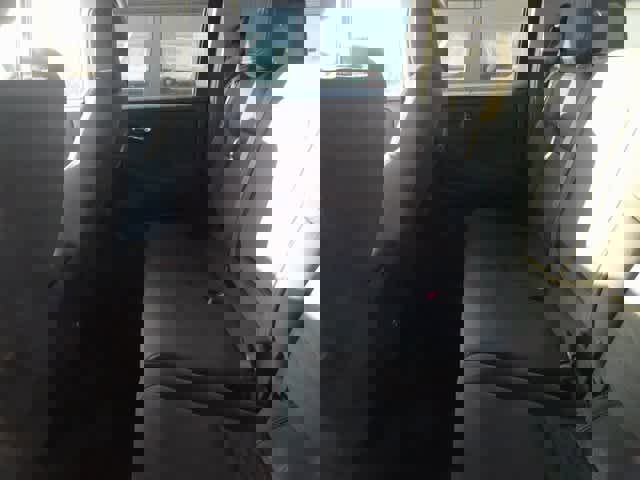 Used 2024 Nissan Frontier SV w/ Technology Package image 7