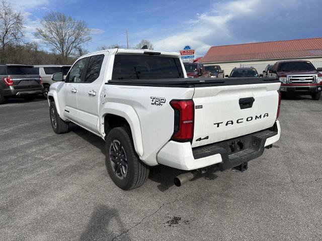 Used 2025 Toyota Tacoma TRD Sport image 5