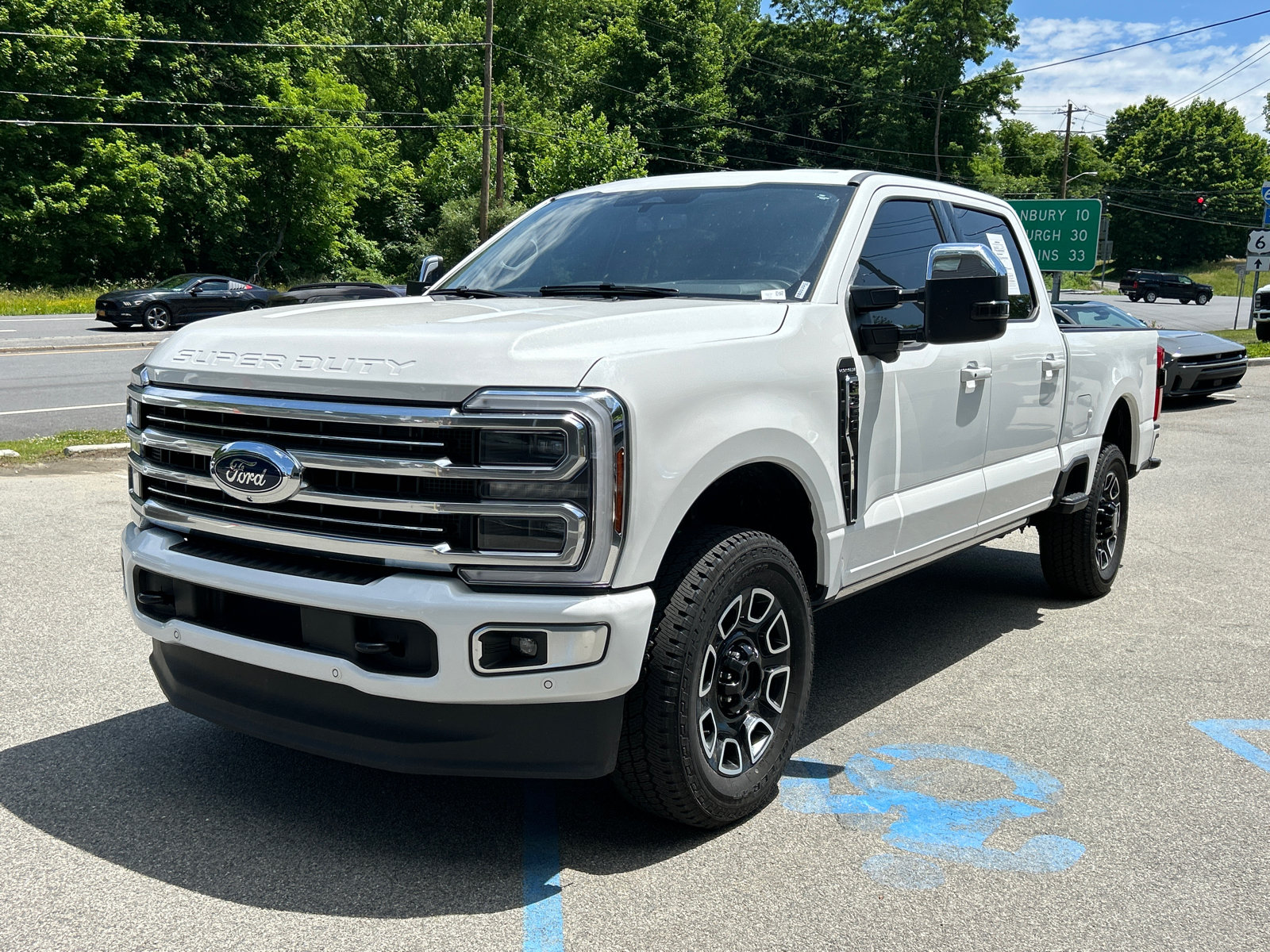 Certified 2025 Ford F350 Platinum w/ FX4 Off-Road Package AWD/4WD image 3