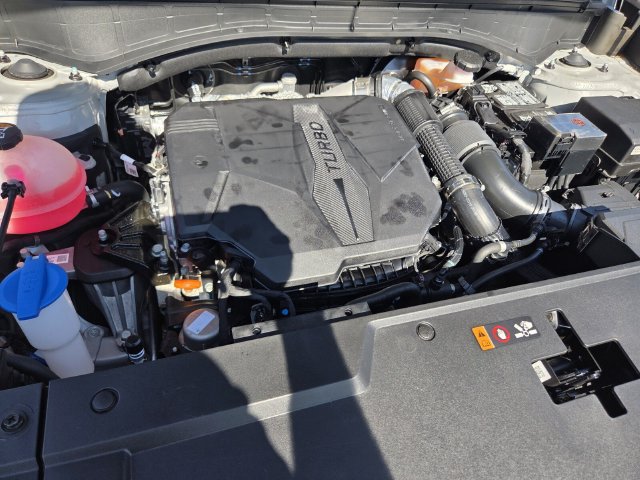 Used 2024 Hyundai Santa Fe Limited FWD image 20