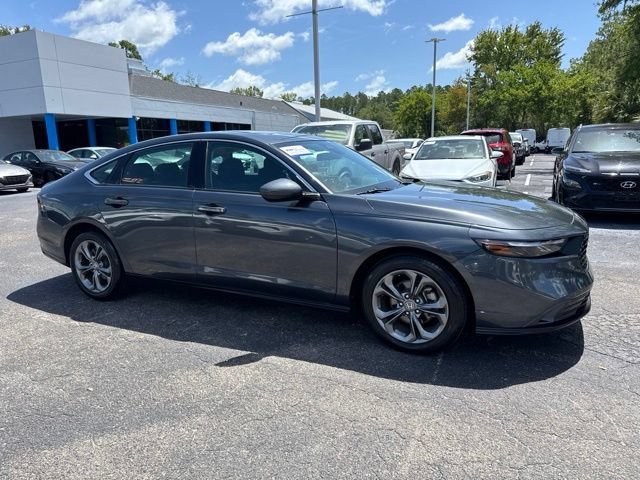 Used 2024 Honda Accord EX image 3