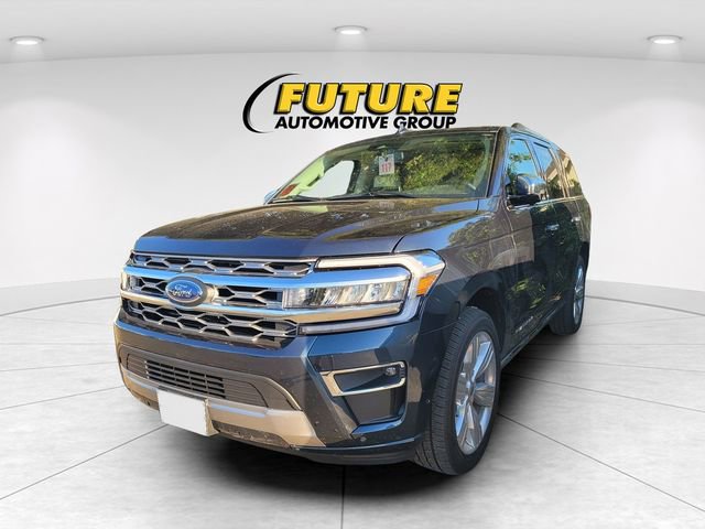 Certified 2024 Ford Expedition Platinum image 3