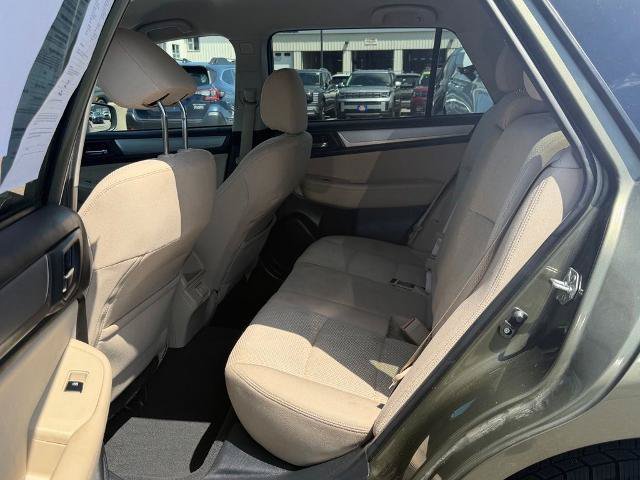 Used 2019 Subaru Outback 2.5i Premium AWD/4WD image 15