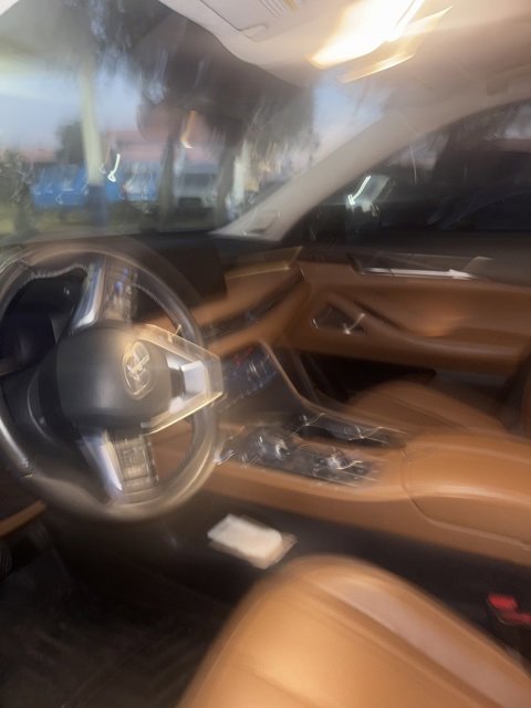 Used 2023 INFINITI QX60 Sensory w/ Cargo Package image 5