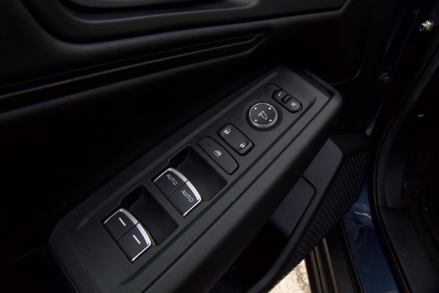 Used 2025 Honda Accord SE image 12