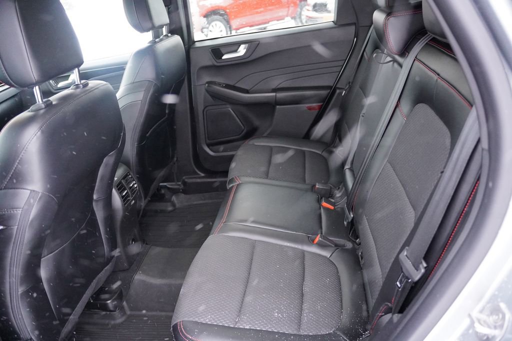 Certified 2023 Ford Escape ST-Line w/ Tech Pack #1 image 18