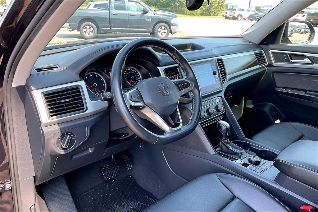 Used 2021 Volkswagen Atlas SE image 14