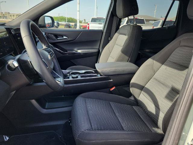 Used 2026 Chevrolet Equinox LT FWD image 10