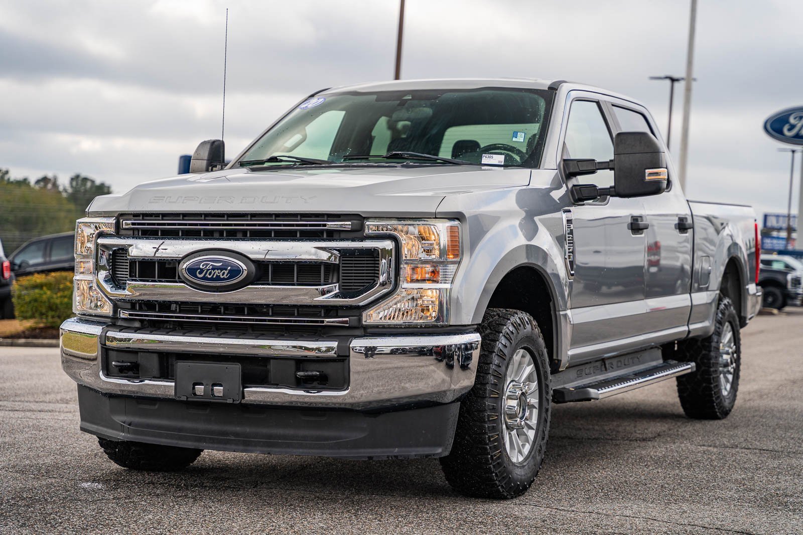 Certified 2020 Ford F250 XL w/ STX Appearance Package image 3
