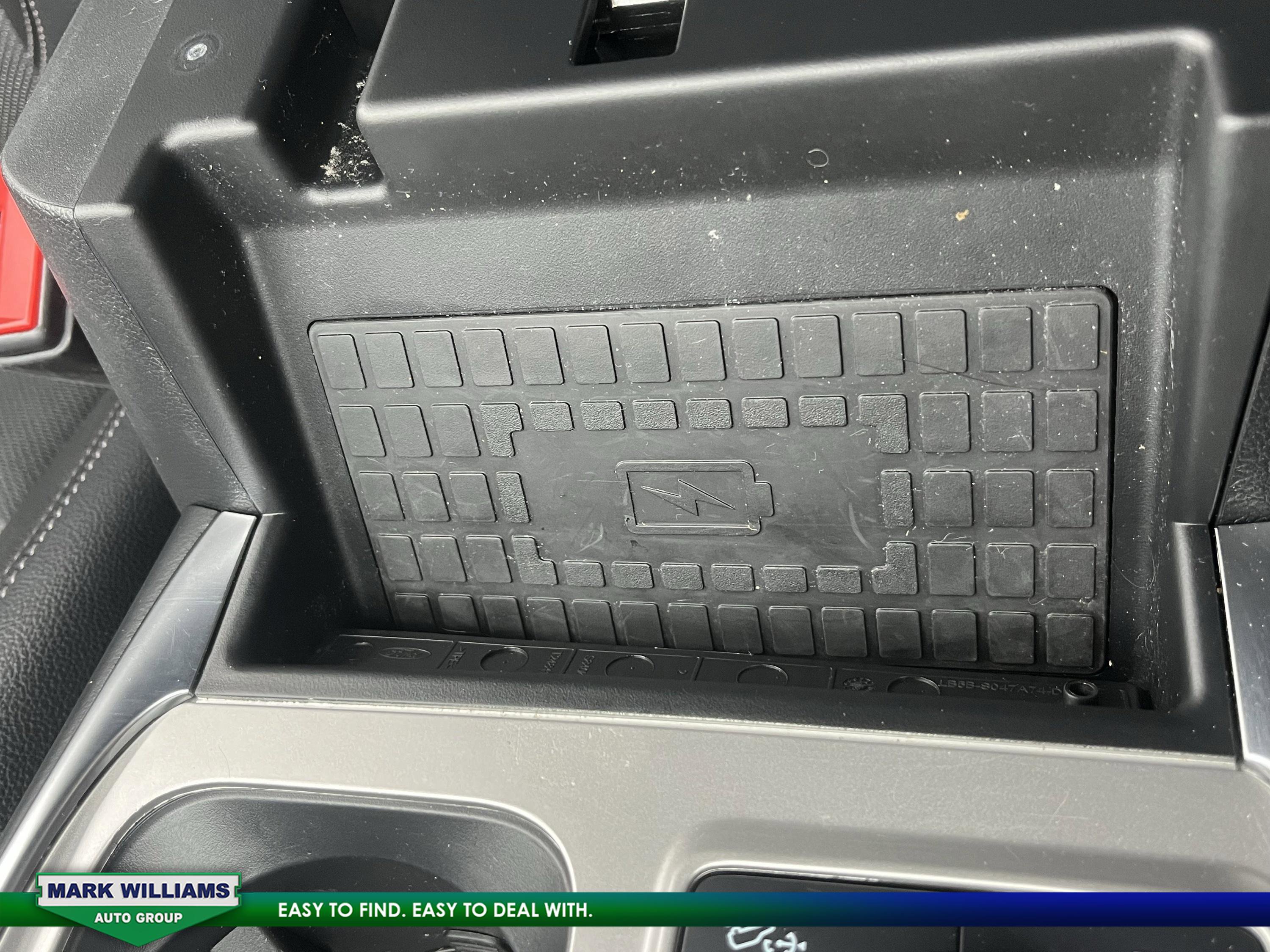 Certified 2022 Ford Explorer Limited w/ Equipment Group 301A image 21