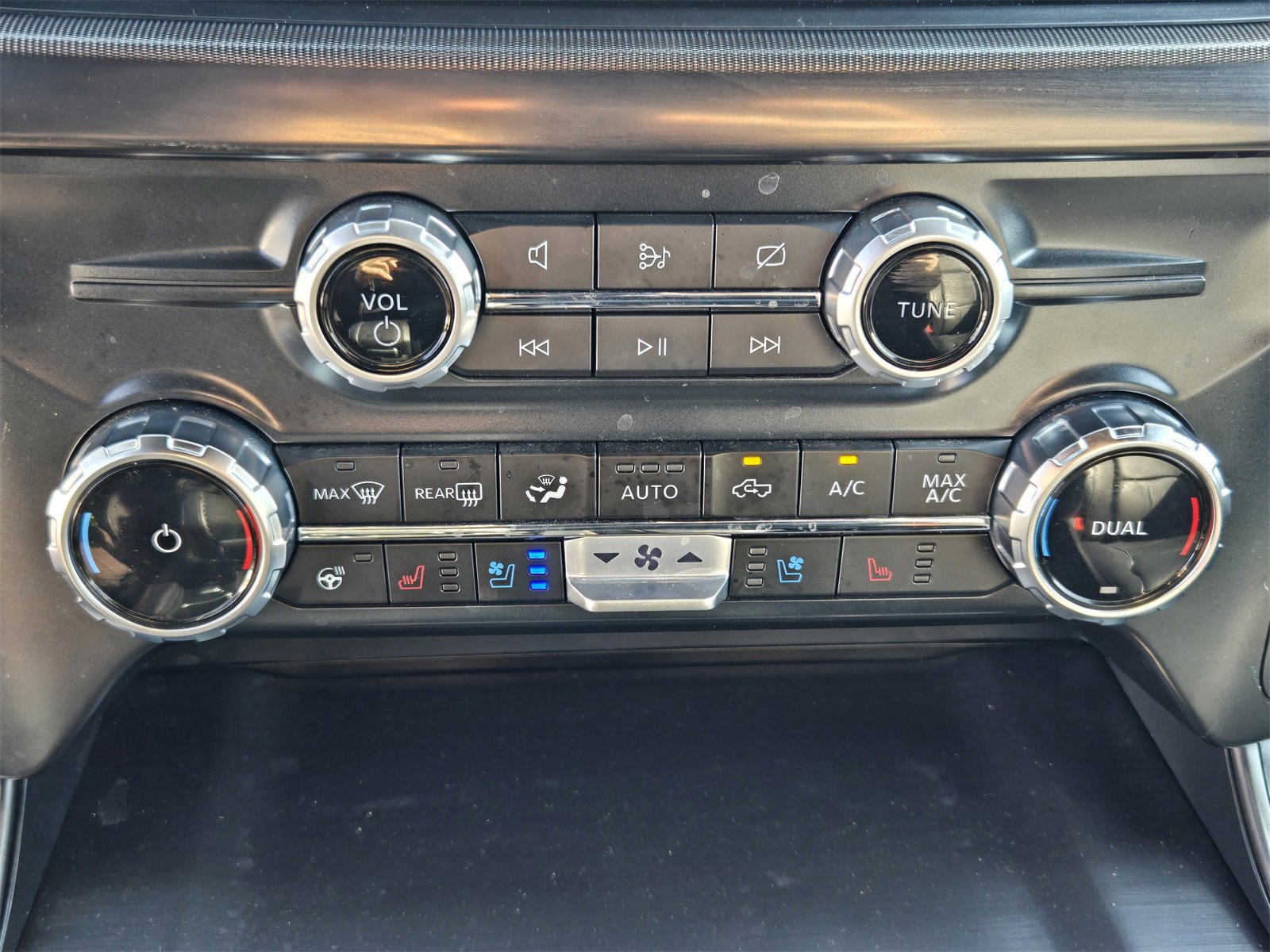 Certified 2024 Ford F150 Lariat w/ Bed Utility Package image 17