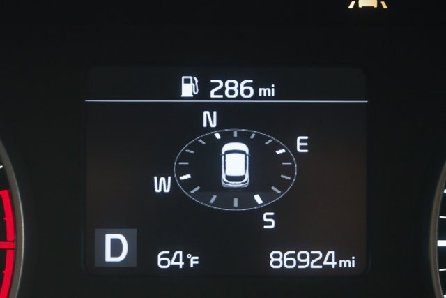 Used 2023 Kia Seltos S w/ Navigation Package FWD image 33