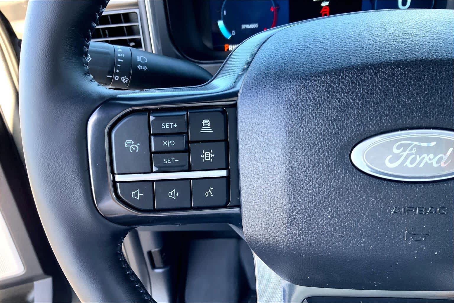 Certified 2026 Ford F250 Platinum AWD/4WD image 21