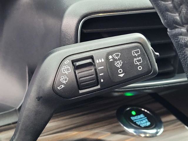 Certified 2021 Ford Explorer Limited w/ Equipment Group 301A image 33