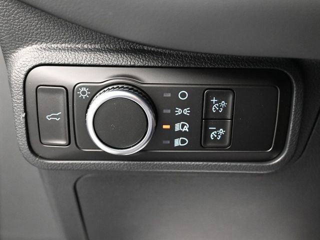 Certified 2026 Ford Explorer Active image 22