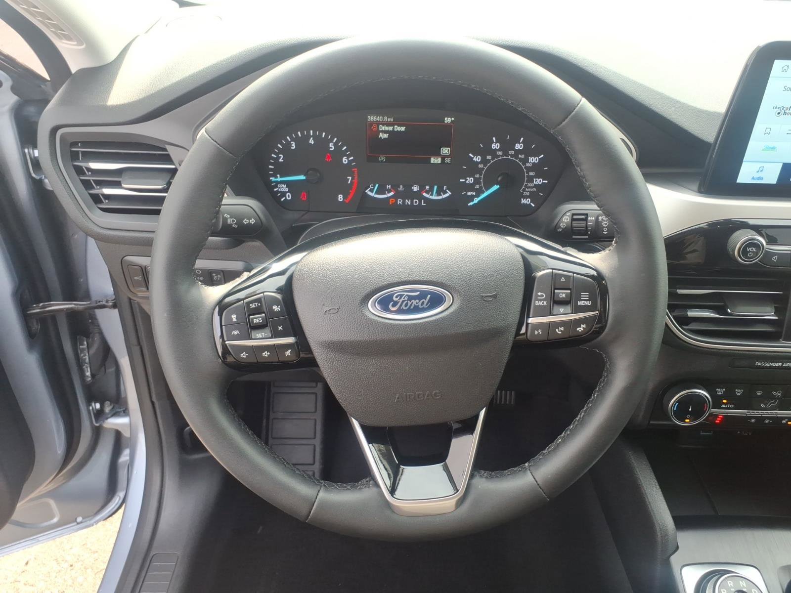Certified 2022 Ford Escape SEL AWD/4WD image 14