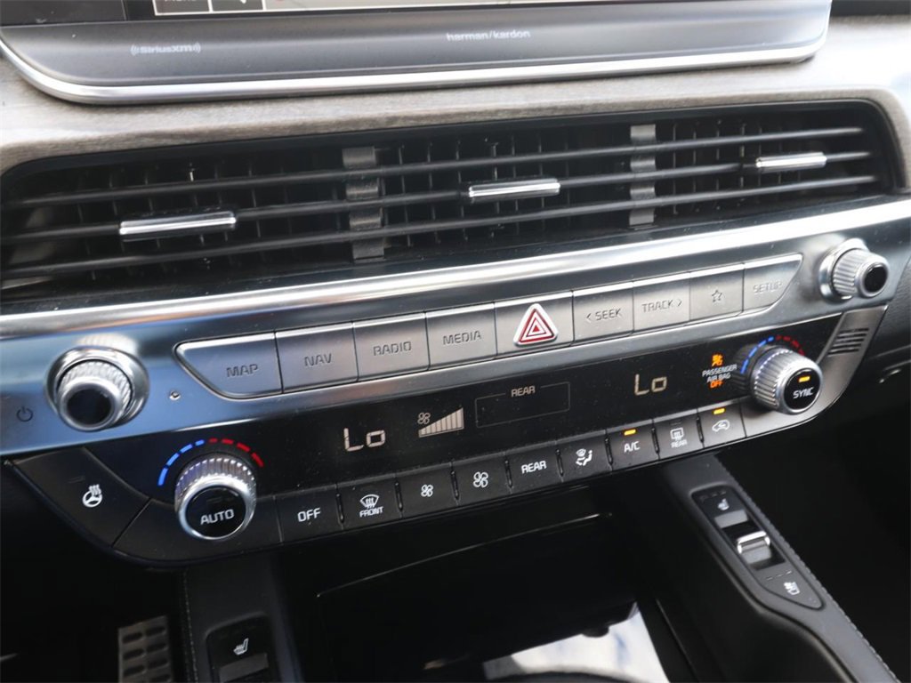 Used 2022 Kia Telluride SX w/ SX Prestige Package image 19