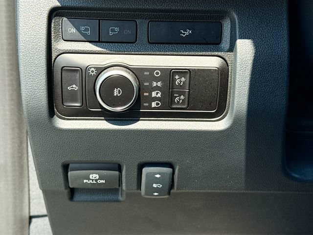 Certified 2023 Ford F250 Lariat w/ Chrome Package AWD/4WD image 16
