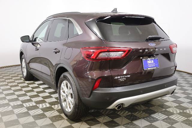 Certified 2023 Ford Escape Active w/ Tech Pack #2 AWD/4WD image 6