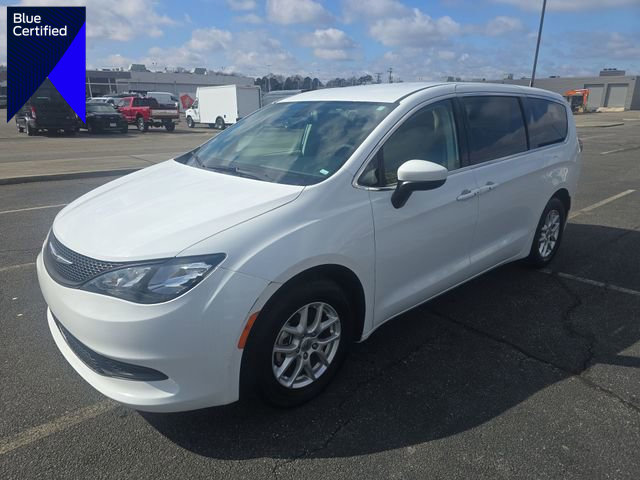 Used 2022 Chrysler Voyager LX