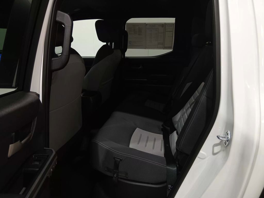 Used 2025 Toyota Tacoma TRD Off-Road w/ TRD Off Road Upgrade Package image 17